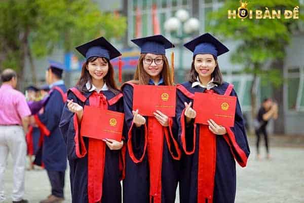 Mơ Thấy Trường Học Đánh Con Gì? Điềm Tốt Hay Xấu